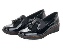 Load image into Gallery viewer, Rieker Ladies Black Patent Slip-On Shoe
